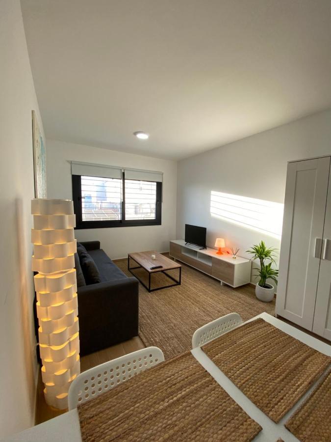 Central Apartment With Parking By Wayra タリファ エクステリア 写真